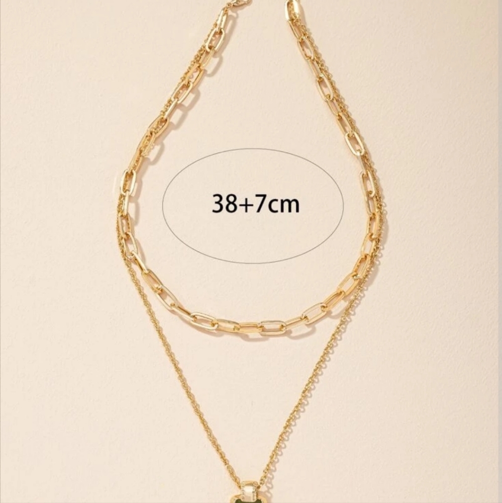 💚💚NEW💚💚GORGEOUS!! Layered Double Chain Necklace in GOLD 💚💚 - Picture 3 of 14